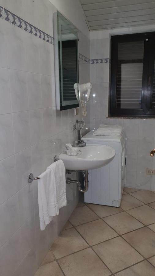 Apartment Lake Maggiore - Gelsomino Maccagno Exterior foto
